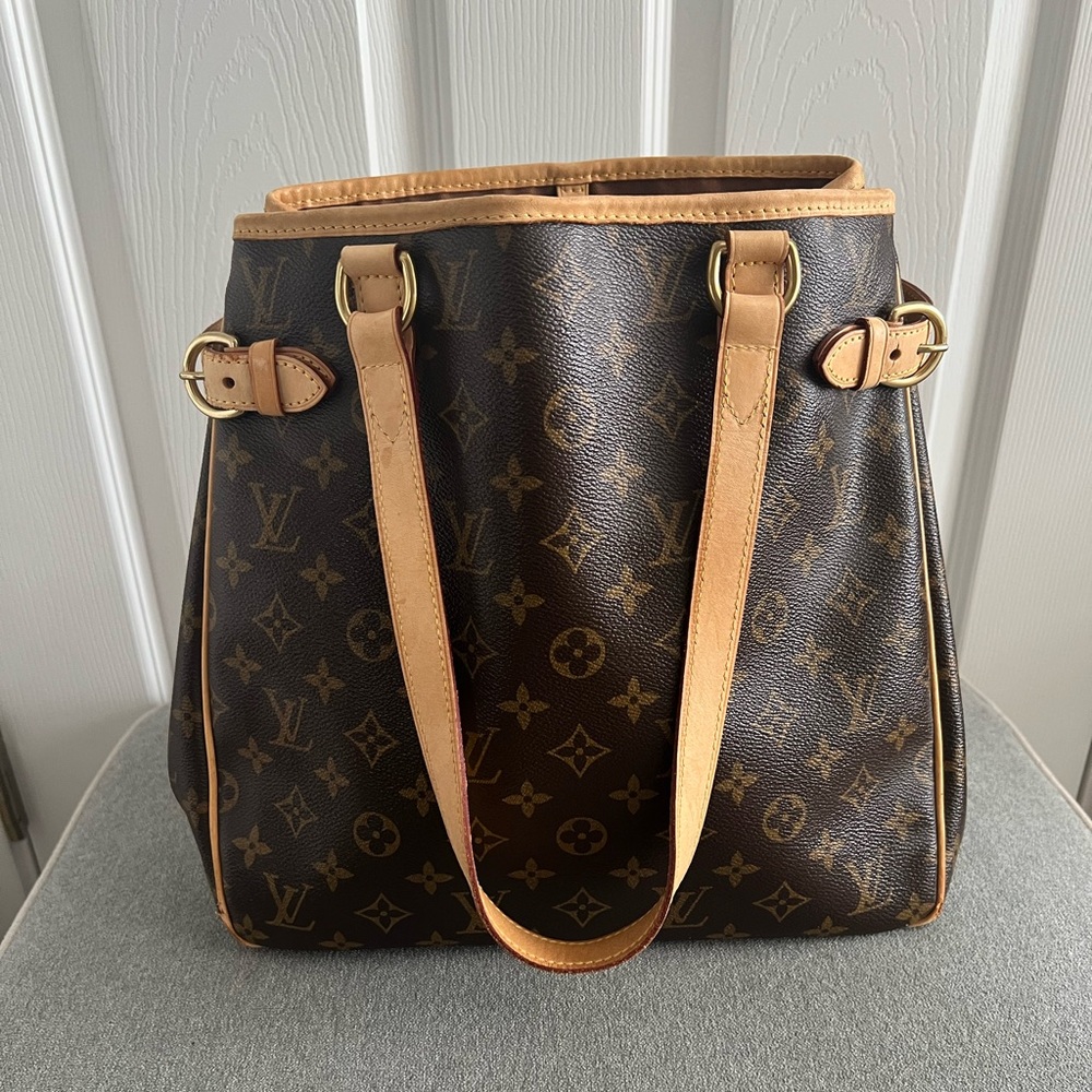 Louis Vuitton Monogram Batignolles Vertical Tote MI0036